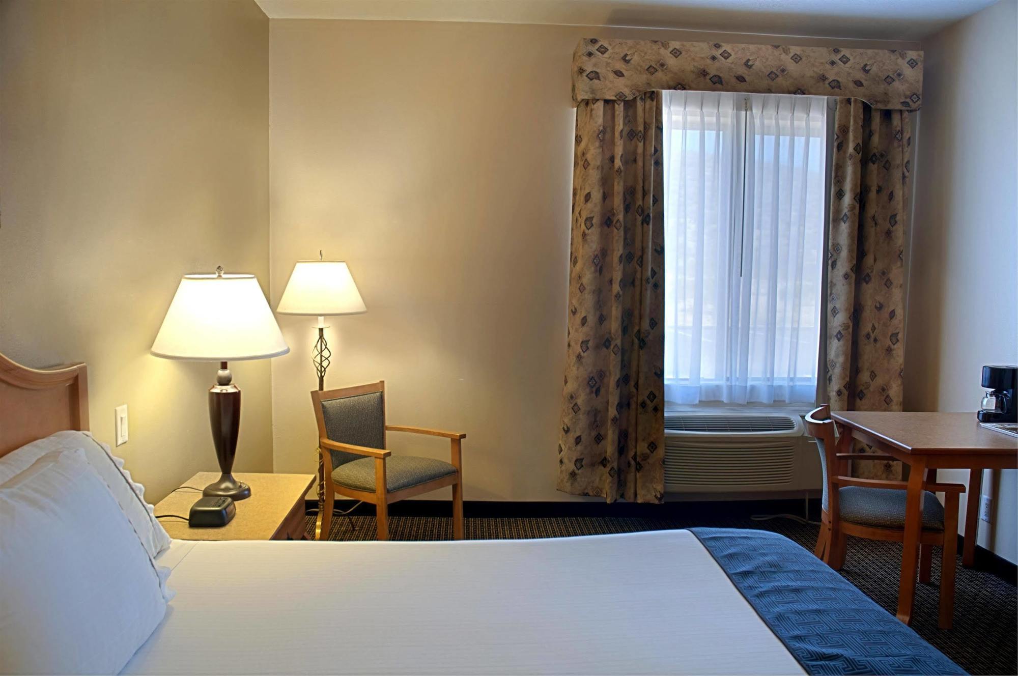 Tombstone Grand Hotel, A Baymont By Wyndham Extérieur photo